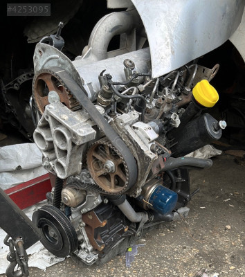 Renault trafik 1.9 dolu motor anahtar teslim yapılır.