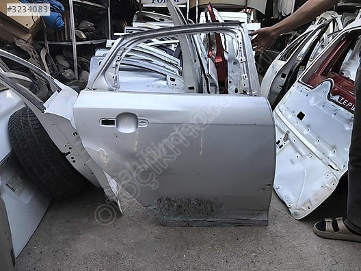Ford focus sağ arka kapı