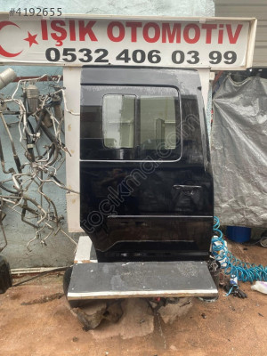 volkswagen caddy sağ arka sürgülü kapı çıkma orjinal dolu