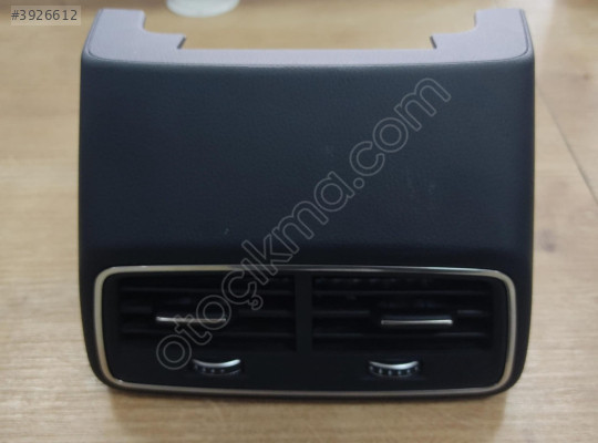 AUDİ A6 3.0 C8 VİTES KONSOLU ARKA ÜFLEME IZGARASI