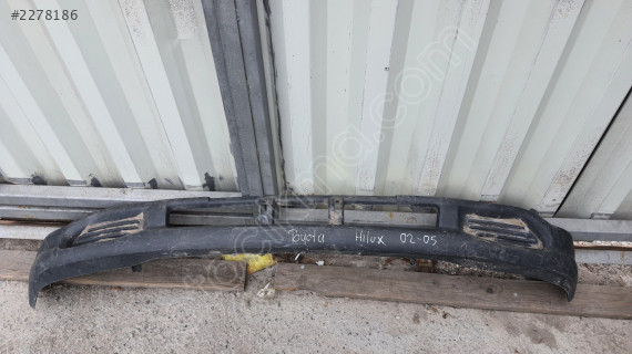TOYOTA HİLUX ÖN TAMPON ALT EKİ