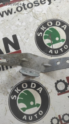 1K6972321 Golf 6 arka sol darbe sensörü bağlantı braketi