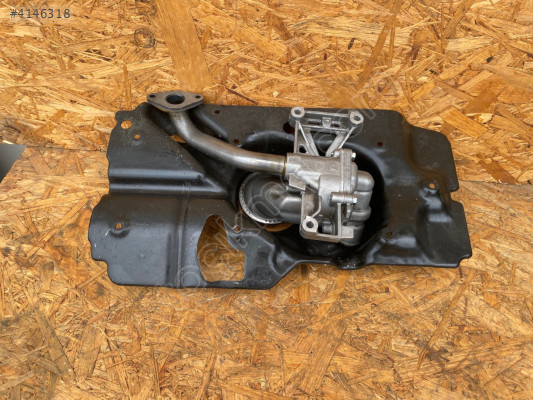 MASERATİ GRAND TURİSMO  MOTOR YAĞ POMPASI  0027111M12
