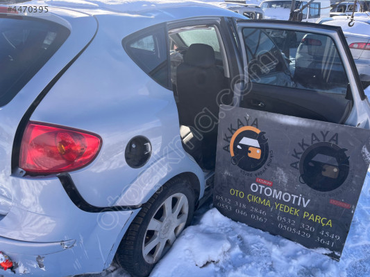 Seat Altea Sağ Arka Çamurluk Orjinal Çıkma
