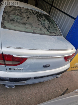 Renault Megane 1 Arka Bagaj Kapağı Çıkma Orjinal