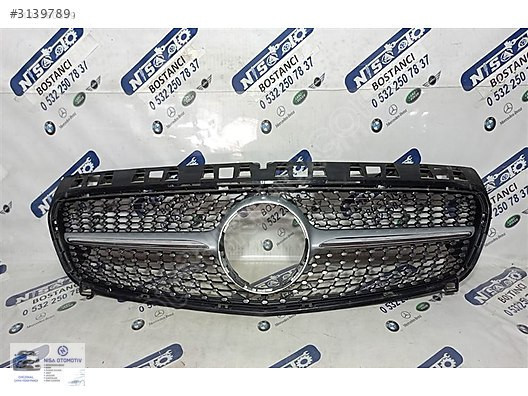 MERCEDES A SERİSİ W176 AMG DİAMOND MAKYAJSIZ SİLVER PANJUR SÖKME