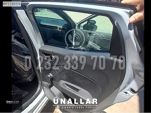 RENAULT CLİO 5 SAĞ ARKA KAPI ve TÜM AKSAM | ÜNALLAR OTO ÇIKMA |