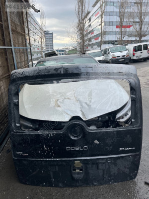 FİAT DOBLO 3-4 ARKA BAGAJ KAPAGI ORJİNAL CIKMA TEMİZ