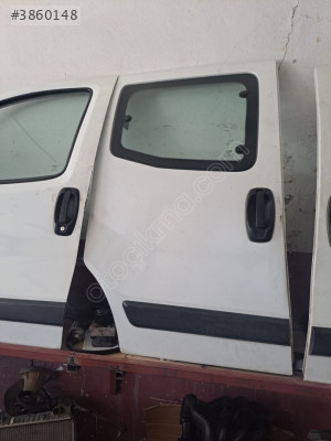 FIAT fiorino sağ sürgülü kapı dolu