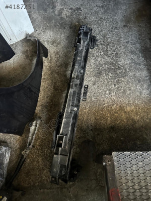 RENAULT CLİO 5.5 ÇIKMA ÖN TAMPON DEMİRİ  DARBE EMİCİ