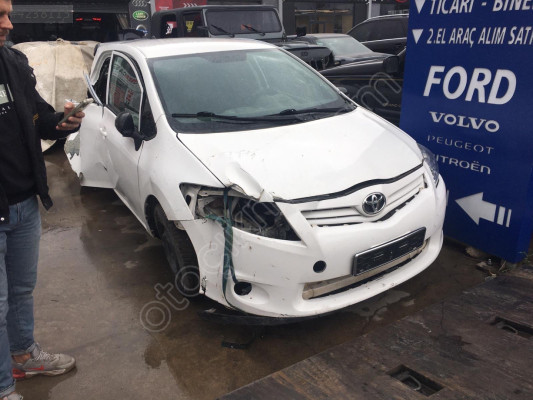 Toyota auris Ön panel