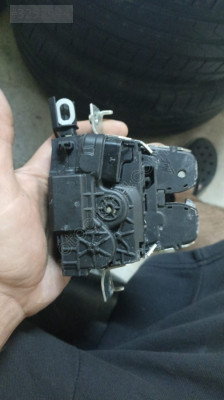 C200 W206 BAGAJ KİLİDİ