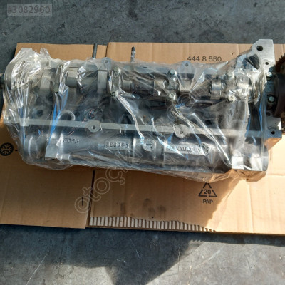 Renault clio symbol 1.5 dci silindir kapağı