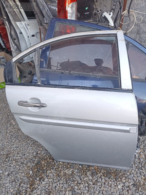Hyundai Accent Era Sağ Arka Kapı Dolu