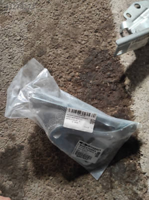 OPEL ASTRA H SOL KAPUT MENTEŞESİ  OEM:13213447