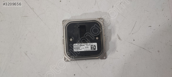 260556623R - CLİO 5 MEGANE 4 KADJAR TALİSMAN FAR BEYNİ ORJ