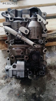 AUDI A4 2004 2009 YAĞ POMPASI 06B103295R