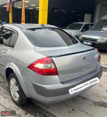 RENAULT MEGANE 2 SOL ARKA ÇAMURLUK ORJİNAL EYUPCAN OTODA
