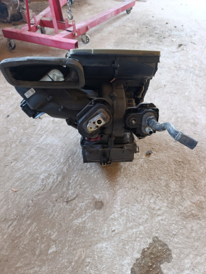 ht11-19b555-AC Ford courier kalorifer kazanı