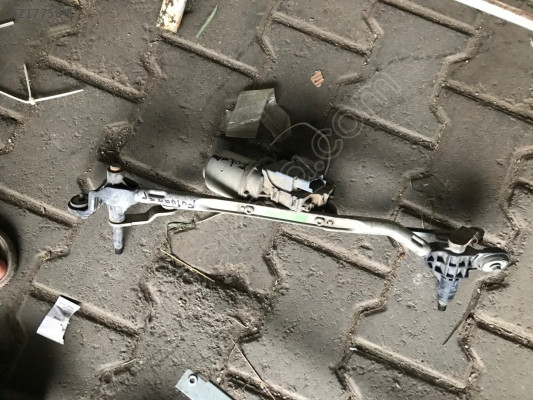 Fuluance silecek mekanizması