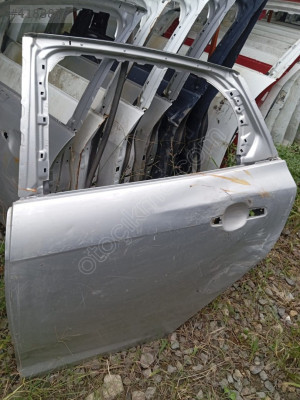 2012-18 ford focus 3 sol arka kapı orjinal çıkma