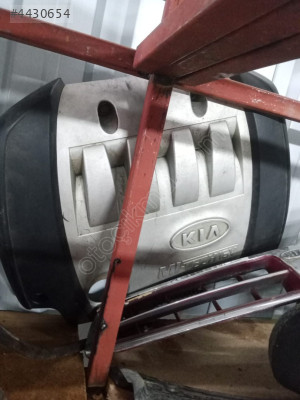 Kia sephia 2 motor üst kapak