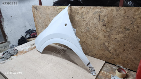 Ford Courier sol ön çamurluk çıkma orjinal