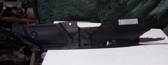 8T0807081 orj hatasız 12-17 audi a3 ön panel üst bakaliti