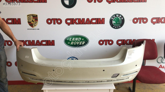 BMW F30 3 Serisi LCI Modeli İçin Çıkma Arka Tampon