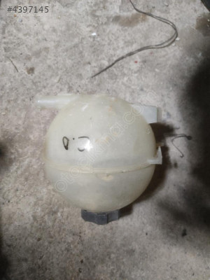 OPEL CORSA D YEDEK SU DEPOSU