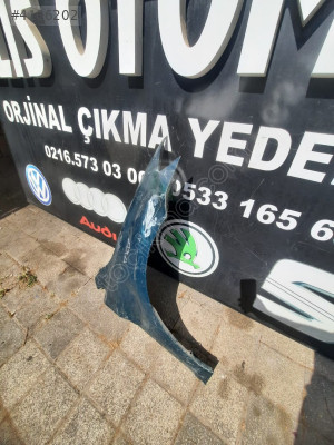 VOLKSWAGEN GOLF 7 SAĞ ÖN ÇAMURLUK