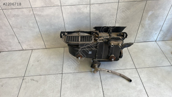 FORD FOCUS 1 1.6 MANUEL  KALORİFER KAZANI