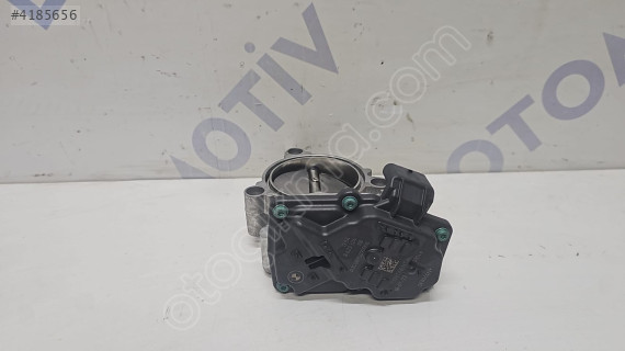 bmw 3.20i g20 2023 çıkma gaz kelebeği (son fiyat)