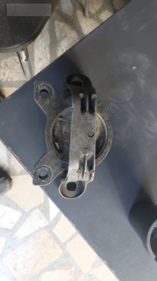 FORD CONNECT MOTOR KULAĞI-ORJİNAL ÇIKMA