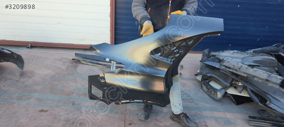 KİA X CEED Sag arka  camurluk sefalılar oto cikma