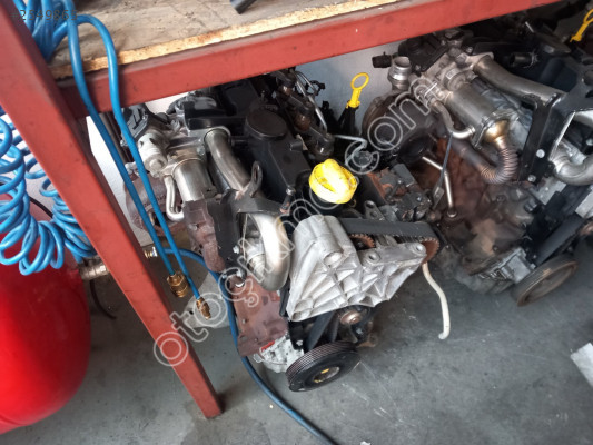 Renault megane 3 1.5 dci 105 hp motor çıkma orjinal