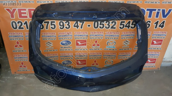 mazda 3 bagaj kapağı