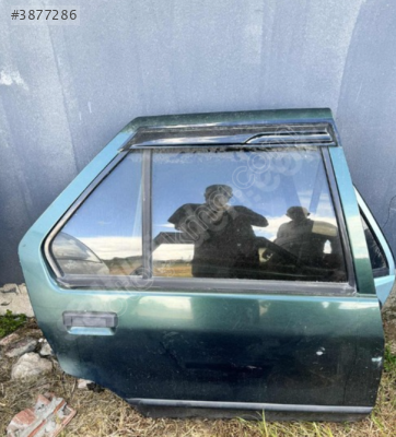 RENAULT 19 SAĞ ARKA KAPI ORJİNAL EYUPCAN OTO'DA
