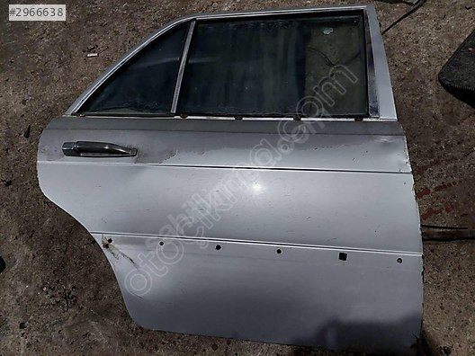 MERCEDES W116 280S ORJİNAL SAĞ ARKA KAPI ÇIKMA TEMİZ