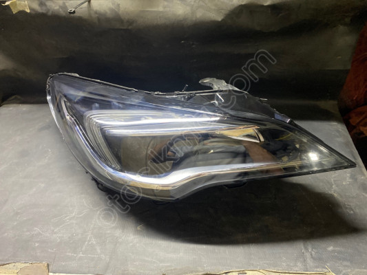 Opel Astra K sağ far Ledli halojen