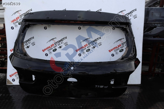 BMW 1 SERİSİ F20 LCİ ARKA BAGAJ KAPAĞI