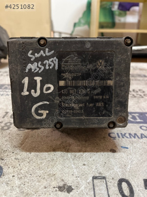 ÇIKMA VW GOLF 4 1J0 907 379 G ABS BEYNİ