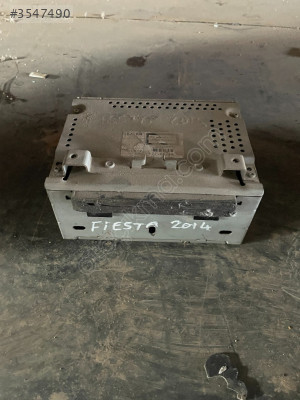 FORD FİESTA TEYP ORJİNAL ÇIKMA