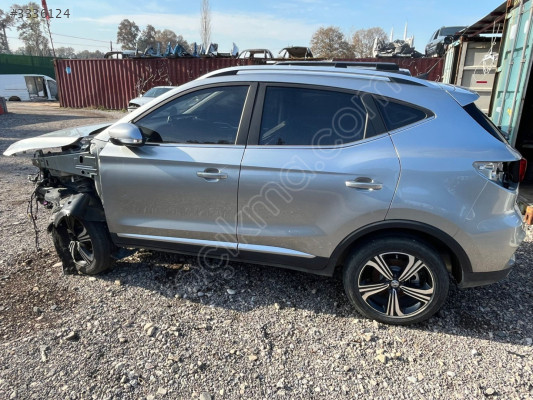 MG ZS SOL KAPI BOYASIZ DOLU MONTECAR