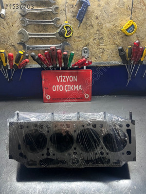 OPEL VİVARO 1.9 DİZEL ÜST KAPAK