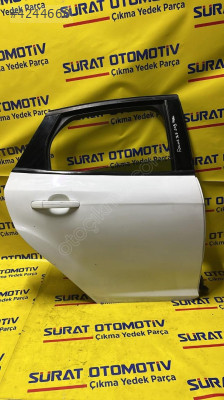 FORD FOCUS 3,5 SAĞ ARKA KAPI ORİJİNAL ÇIKMA