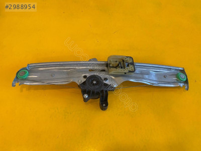 Fiat Egea Sağ Arka Cam Krikosu Motoru 00520939140