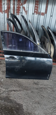 BMW 3 Serisi E60 Modeli İçin Sağ Ön Kapı Çıkma Parçası
