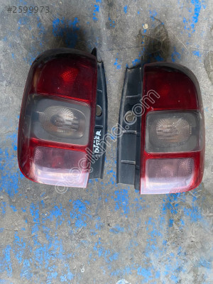 Dacia duster sag sol arka stop