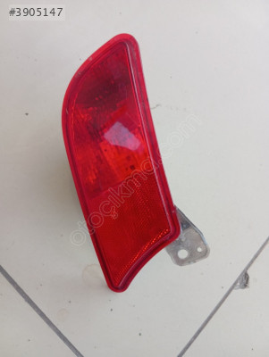 2020 2024 Ford Kuga sol arka sis farı